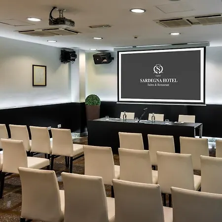 Sardegna - & Restaurant فندق 4*