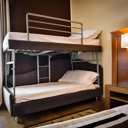 Sardegna - & Restaurant Hotel 4*