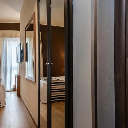 Sardegna - & Restaurant فندق