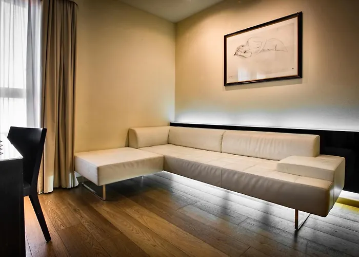 Отель Sardegna - & Restaurant