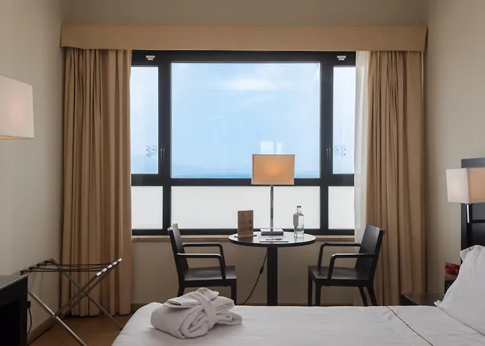 Sardegna - & Restaurant Отель Кальяри