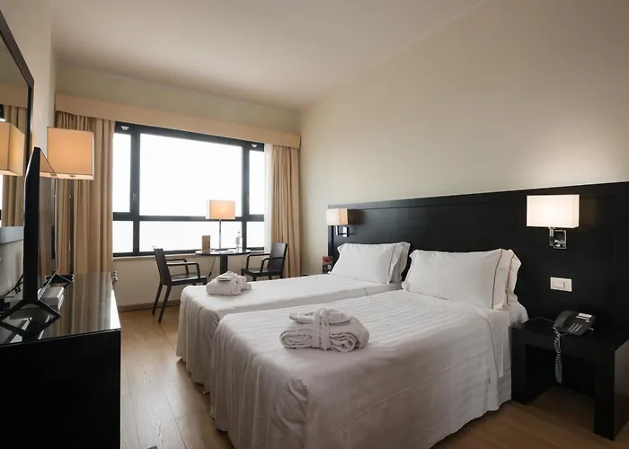 Отель Sardegna - & Restaurant Кальяри