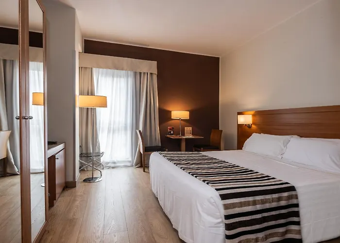 Отель Sardegna - & Restaurant Кальяри